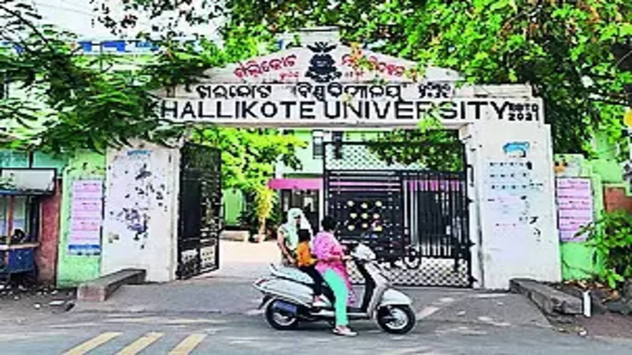 Speaker Om Birla presiding over the House